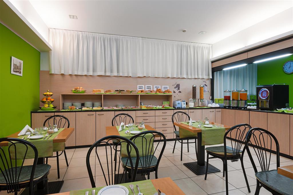 Super 8 By Wyndham High Point/Greensboro Restoran gambar
